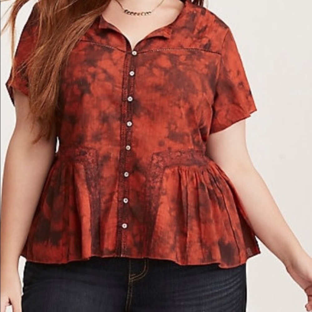 TORRID peplum button up, size 1/14-16